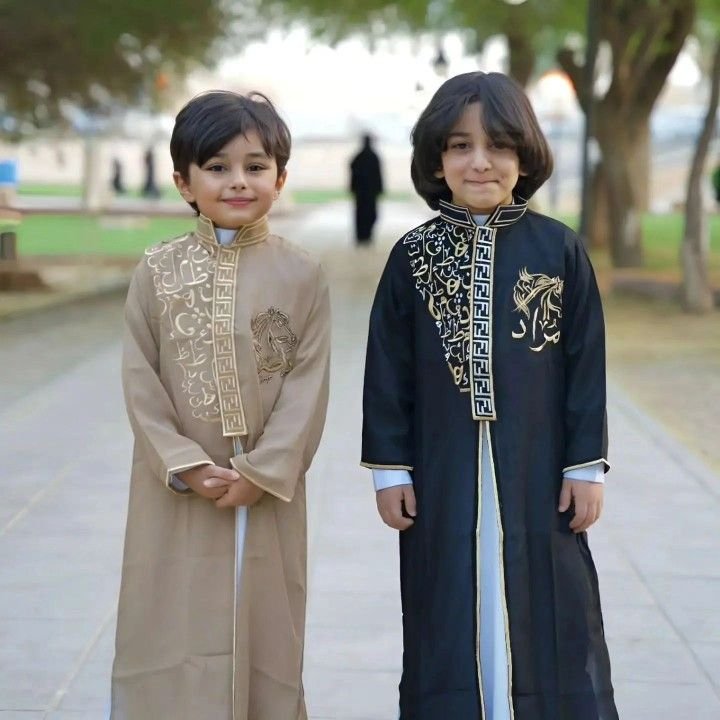 دقلة أطفال فاخرة بالاسم | زي عيد للأطفال مطرز حسب الطلب