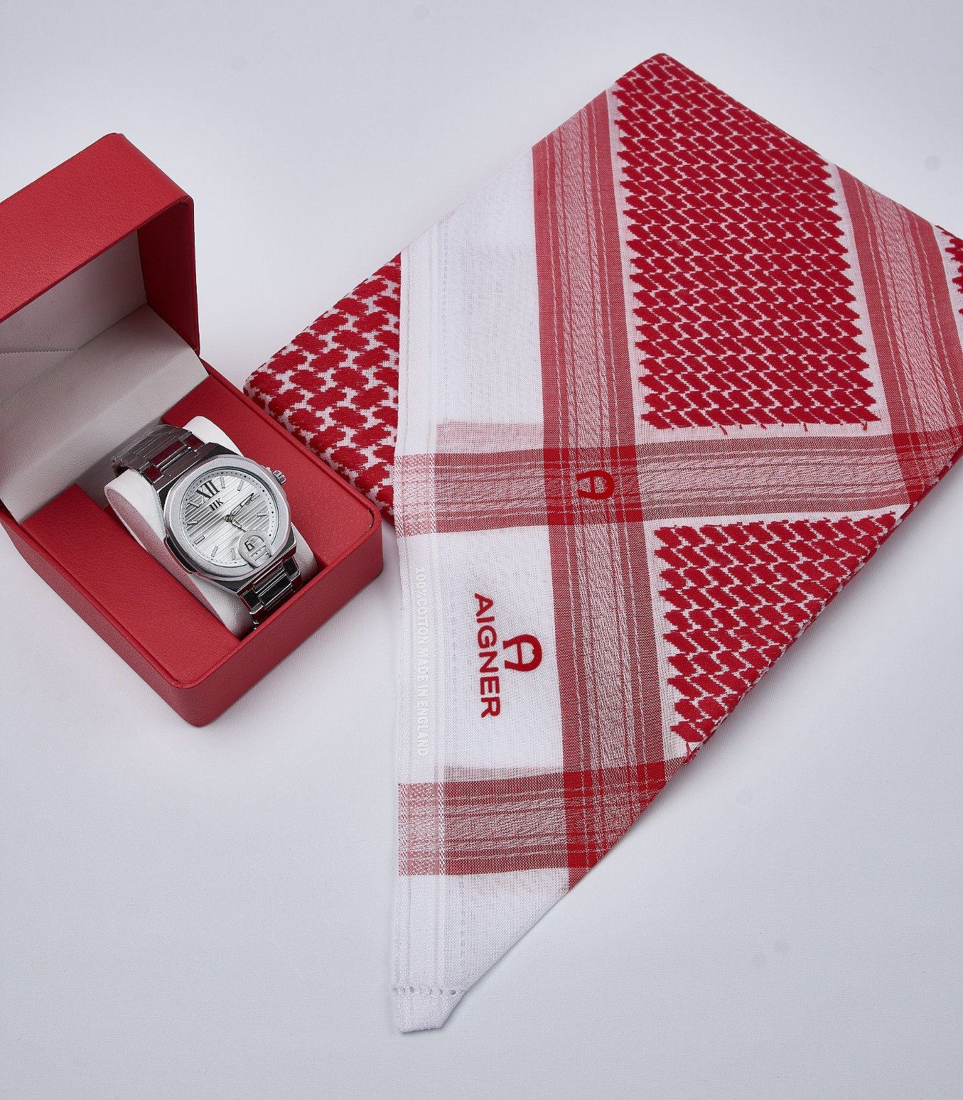 طقم هدية رجالية فاخرة – شماغ أقنر مع ساعة أنيقة | هدية رسمية مميزة